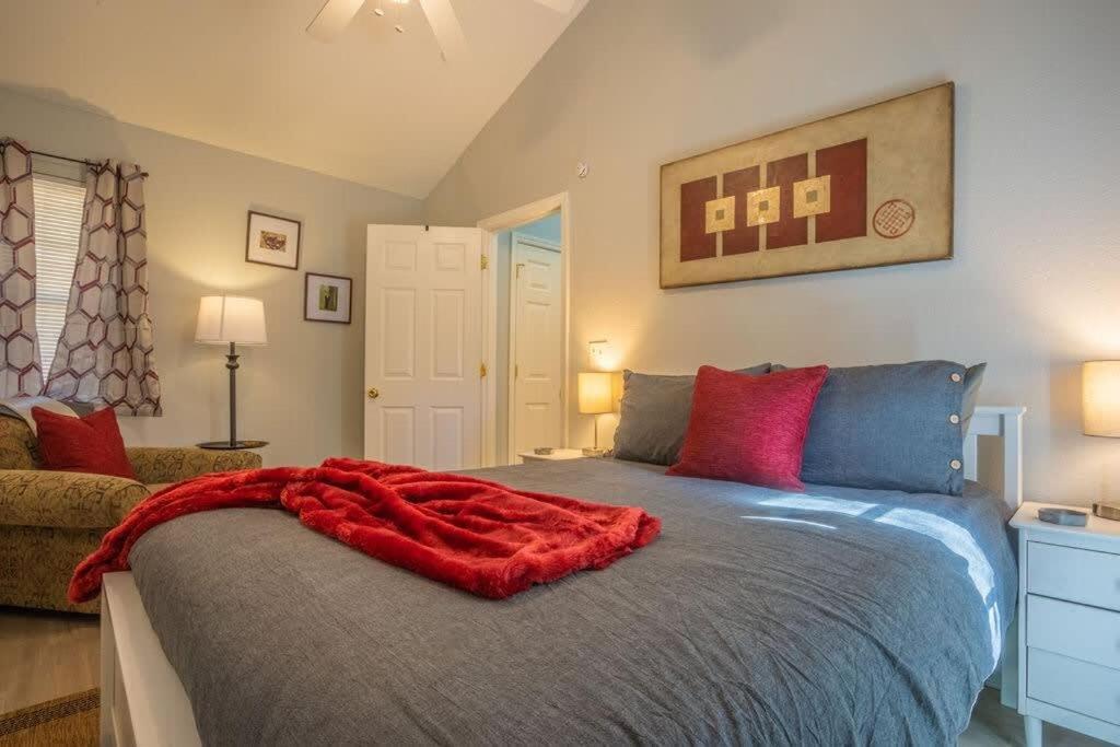 Sasquatch Lodge E Sleeps 13 Гатлінбург Екстер'єр фото