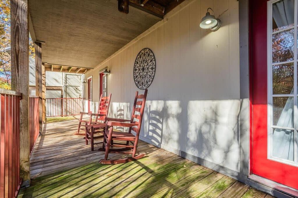 Sasquatch Lodge E Sleeps 13 Гатлінбург Екстер'єр фото