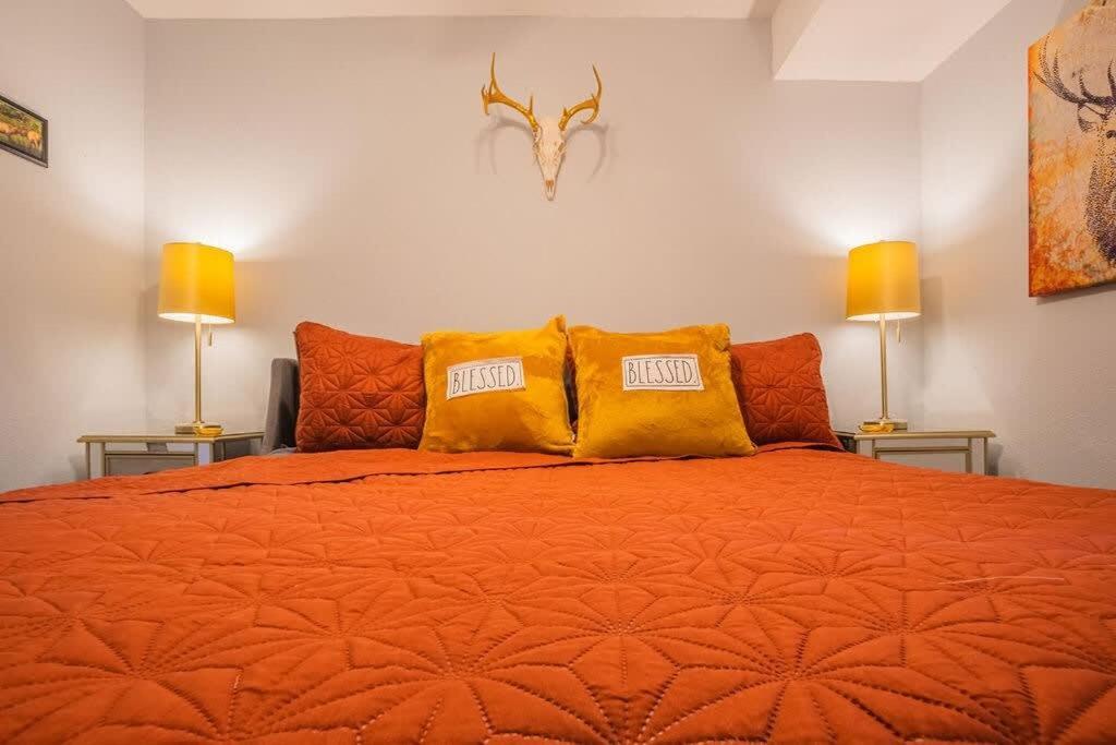 Sasquatch Lodge E Sleeps 13 Гатлінбург Екстер'єр фото